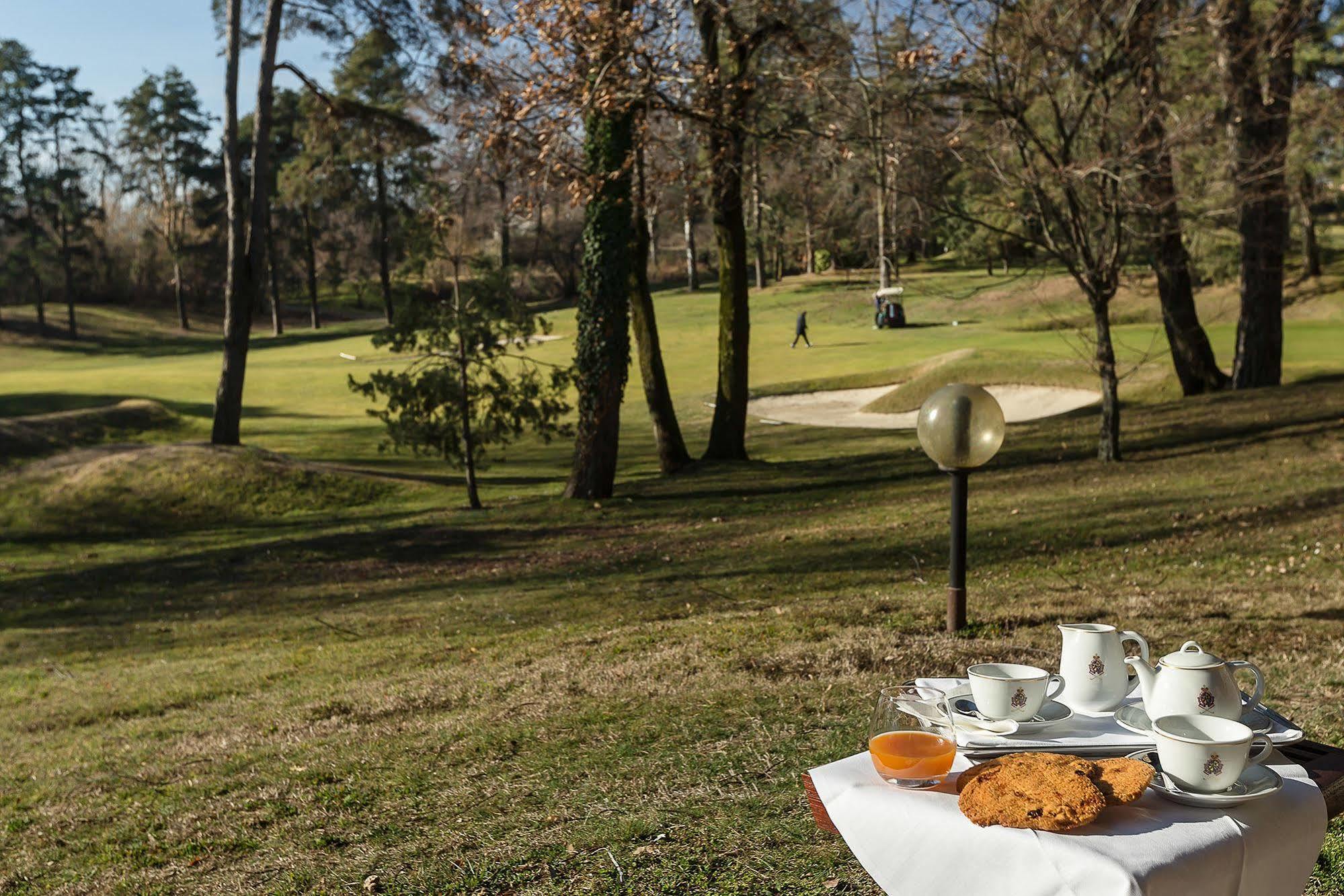 Lodge Golf Villa D'Este Montorfano Екстериор снимка